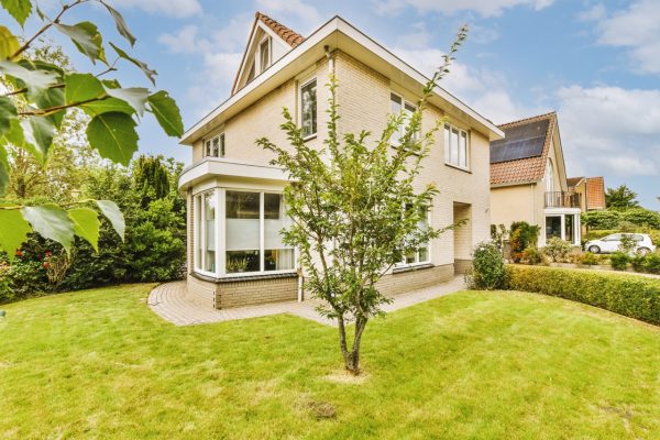 Groß (gebäudeversicherung)